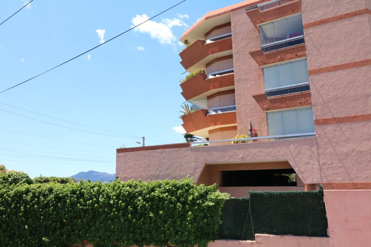 Studio With Beautiful Sea View And Direct Beach Access Cannes Exteriör bild
